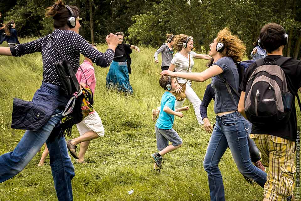 Happy Manif (Walk on the love side), David Rolland Chorégraphies, Nantes, danse